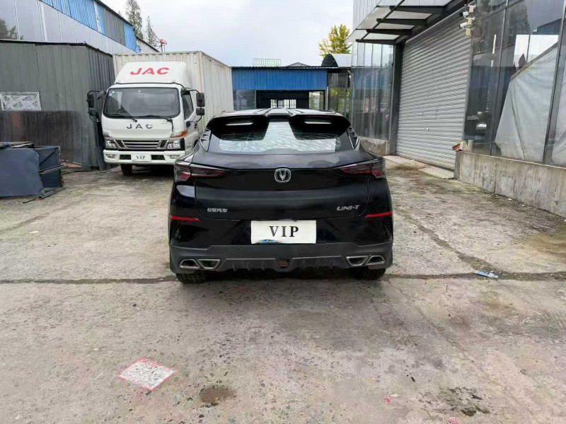 徐州20年长安汽车UNI9