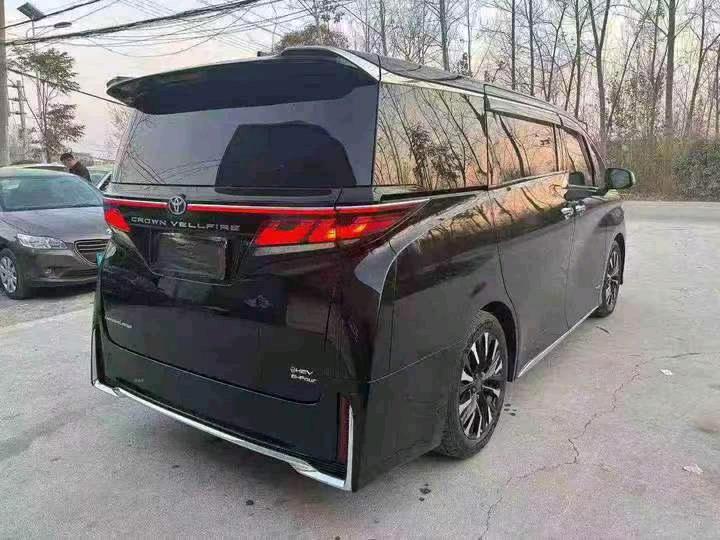 徐州24年丰田威尔法8