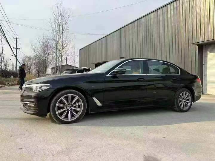 徐州17年宝马5系3