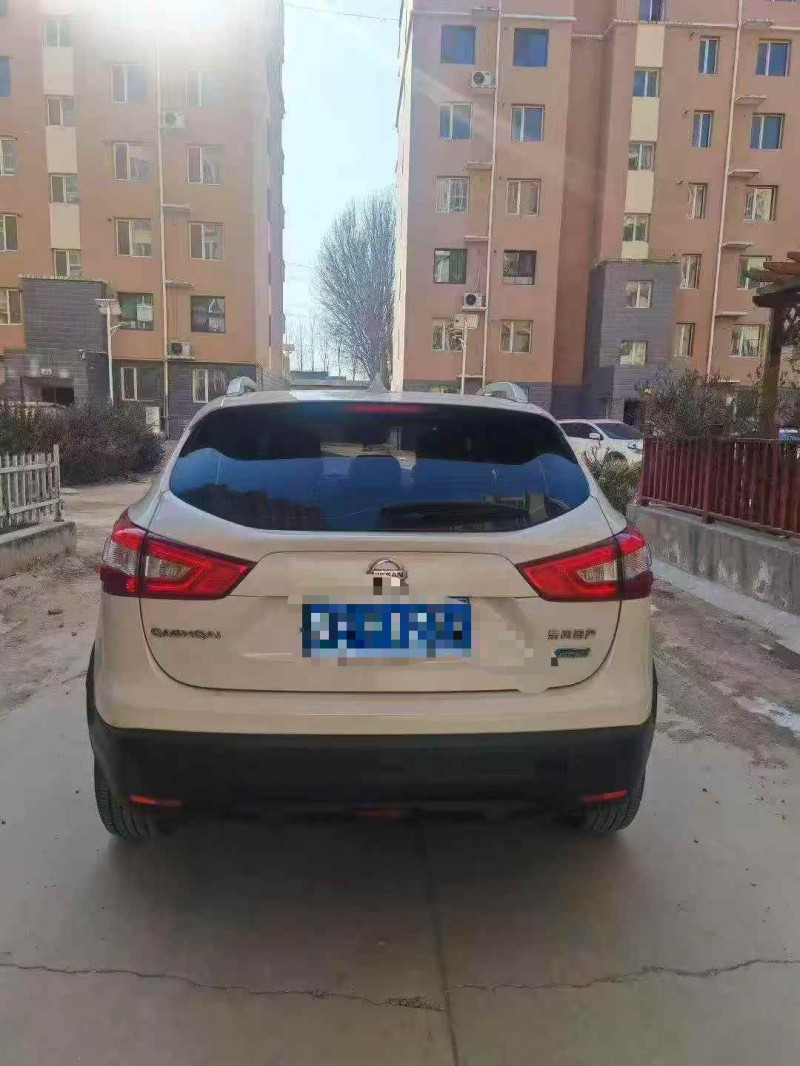 承德19年日产逍客9