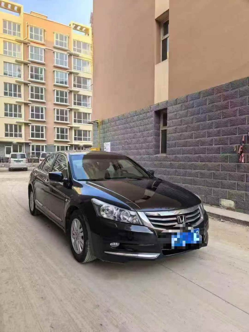 张家口13年本田雅阁3