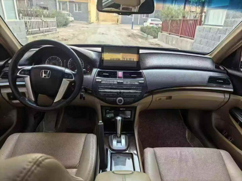 张家口13年本田雅阁5