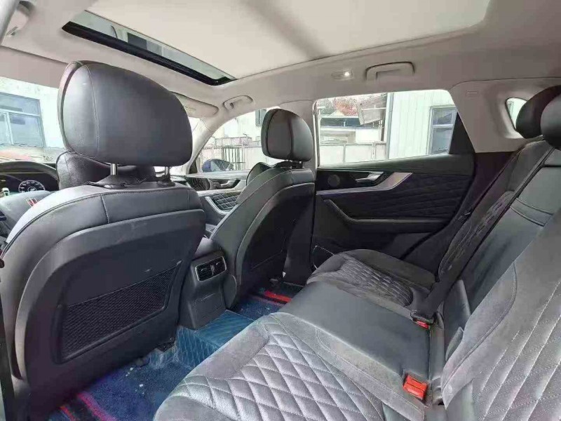 蚌埠21年红旗HS55