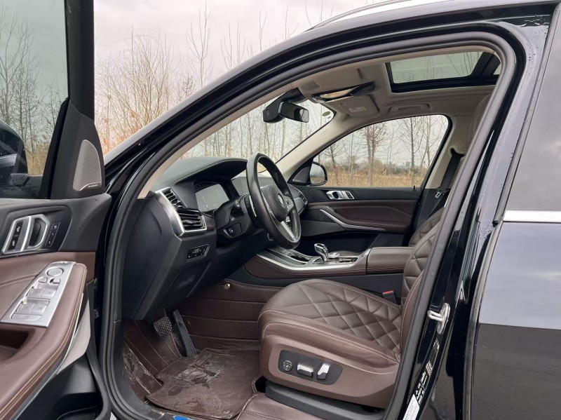 盐城23年宝马X54