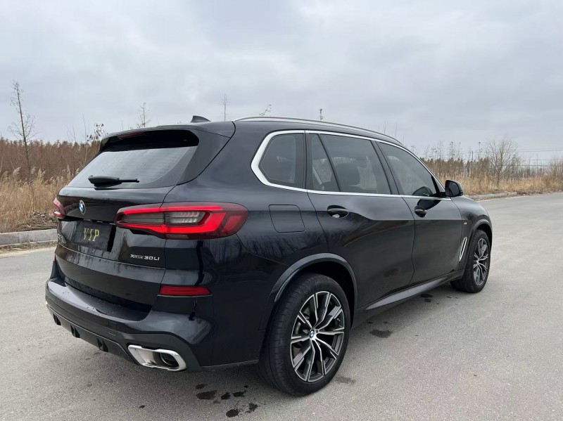 盐城23年宝马X58