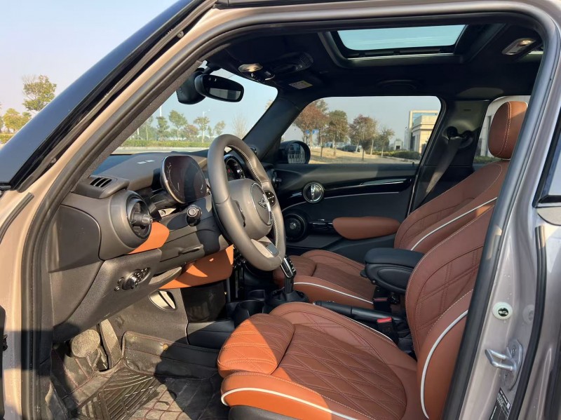 盐城24年宝马迷你4