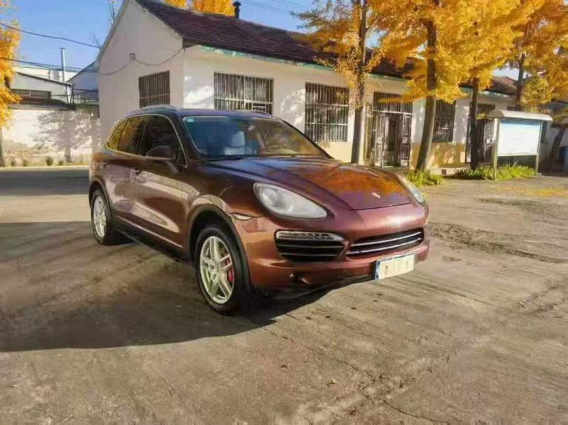 潍坊13年保时捷卡宴2