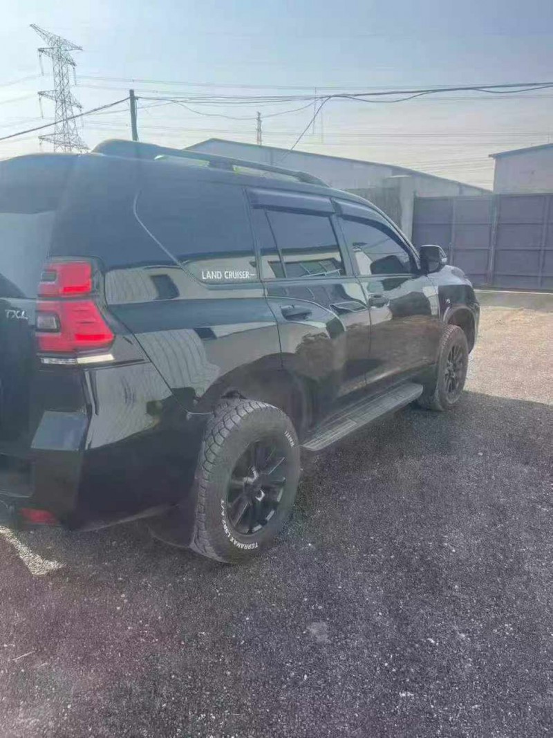 潍坊19年丰田普拉多7