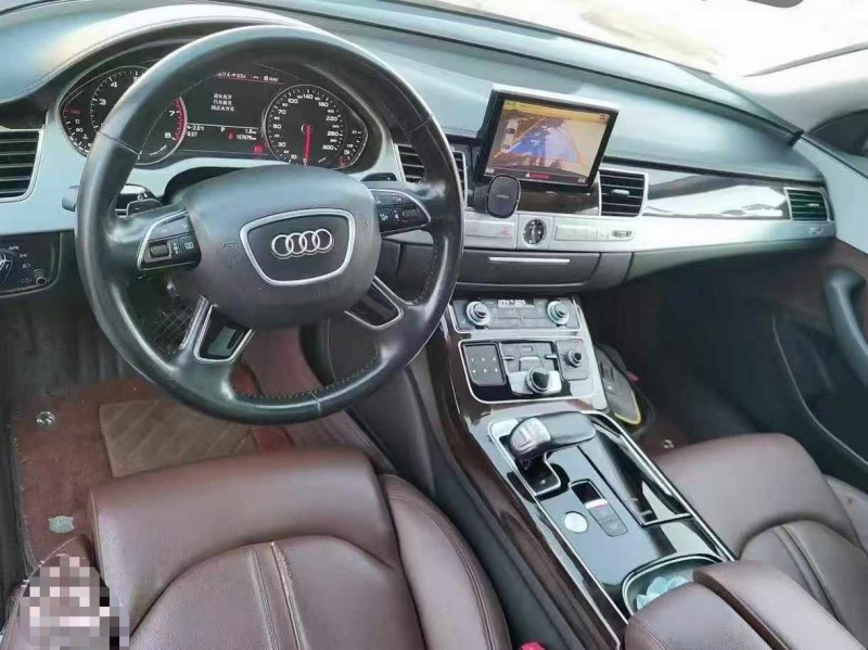 潍坊16年奥迪A8L4