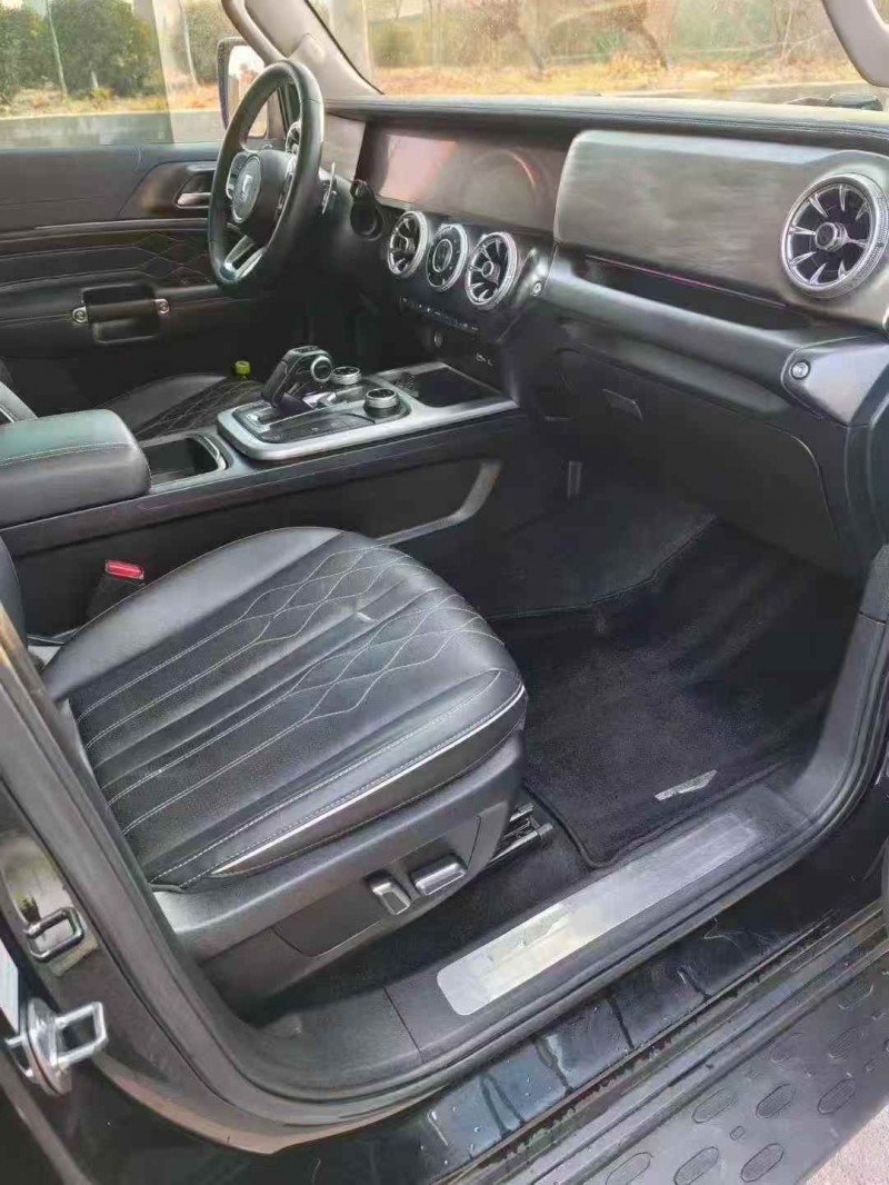 新乡23年长城汽车坦克5