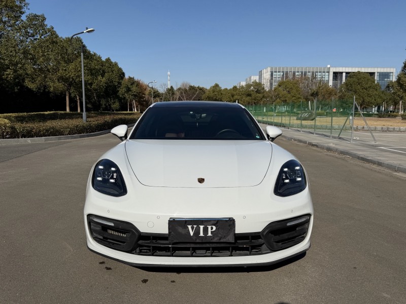 盐城21年保时捷帕拉梅拉1