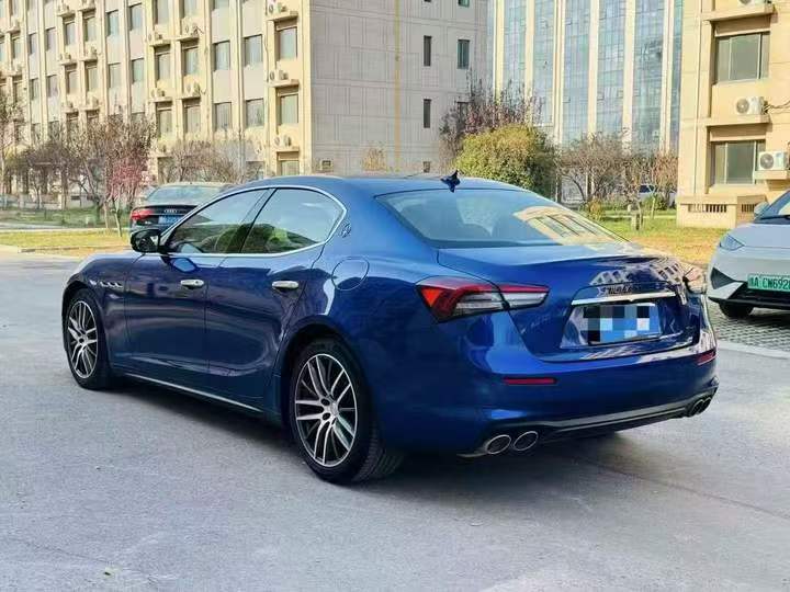 济宁21年玛莎拉蒂总裁8