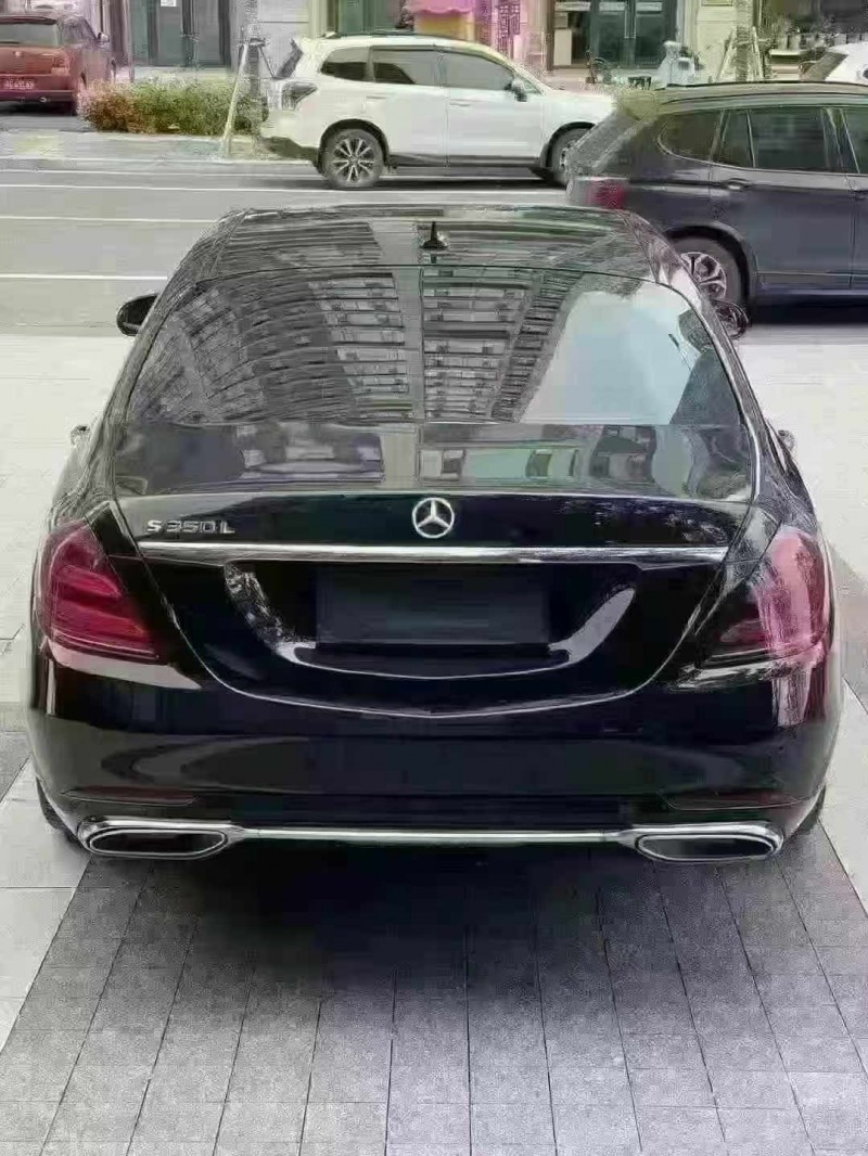 徐州17年奔驰S9