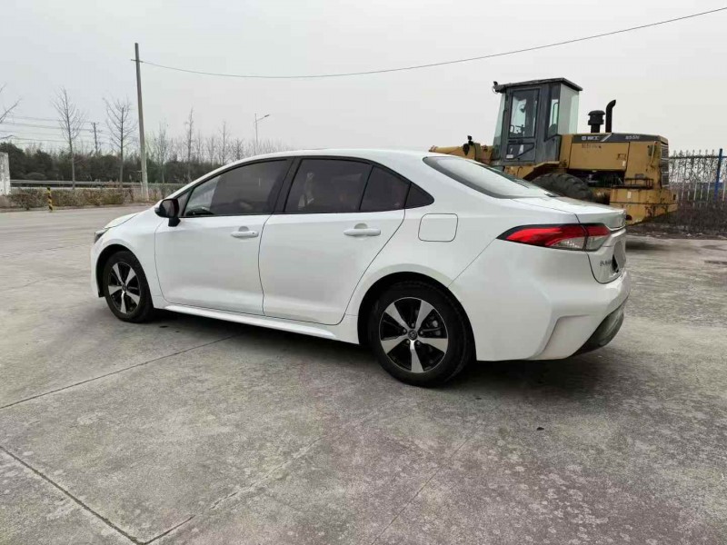 徐州23年丰田雷凌8