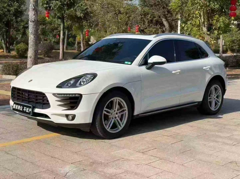 江门20年保时捷Macan3