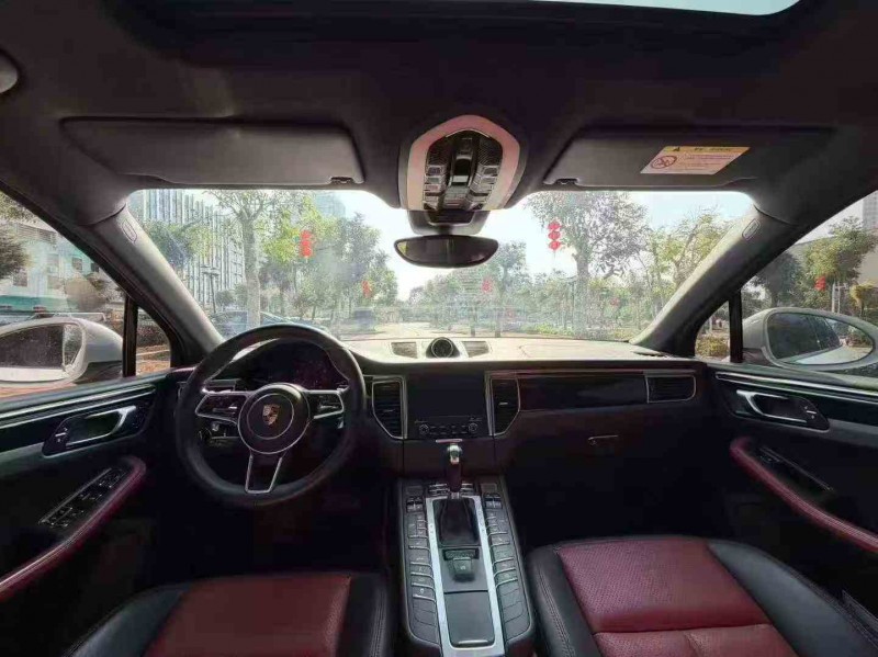 江门20年保时捷Macan6