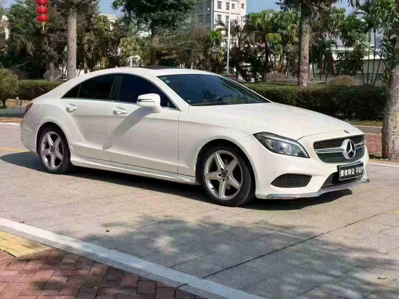 江门17年奔驰CLS3