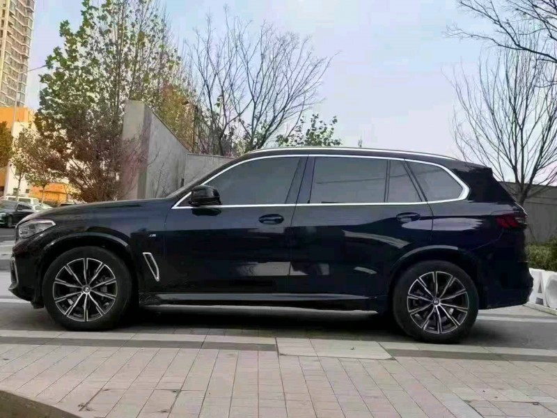 徐州23年宝马X58