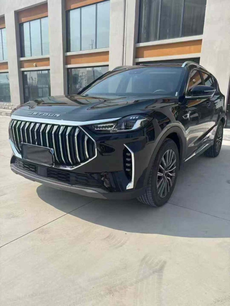 襄阳25年奇瑞捷途3