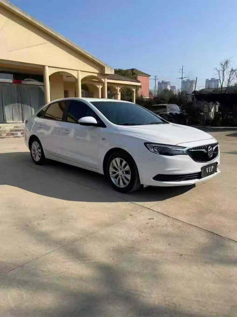 襄阳19年别克英朗4