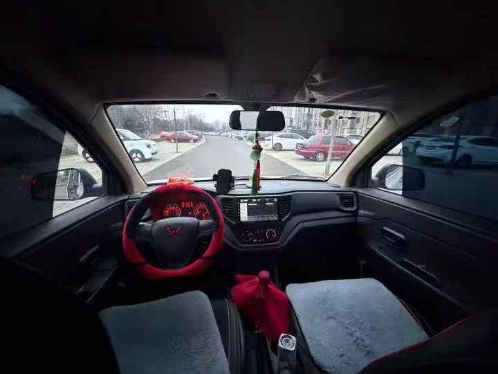 邢台25年五菱汽车宏光5