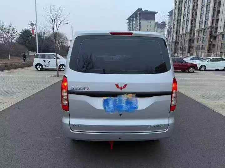 邢台25年五菱汽车宏光9