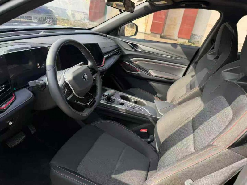 襄阳25年长安汽车欧尚4