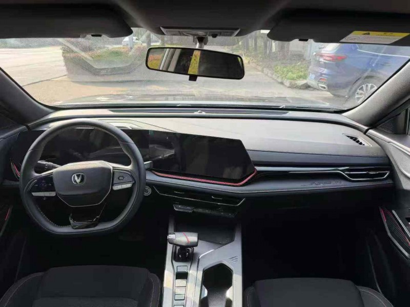 襄阳25年长安汽车欧尚6