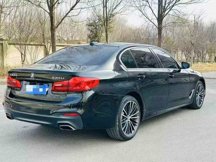 济宁20年宝马5系8