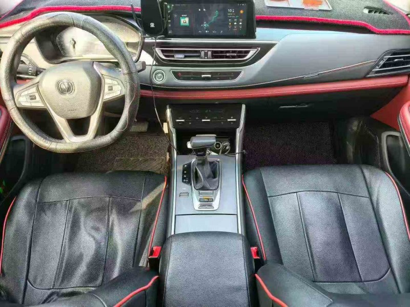 绍兴23年长安汽车CS755