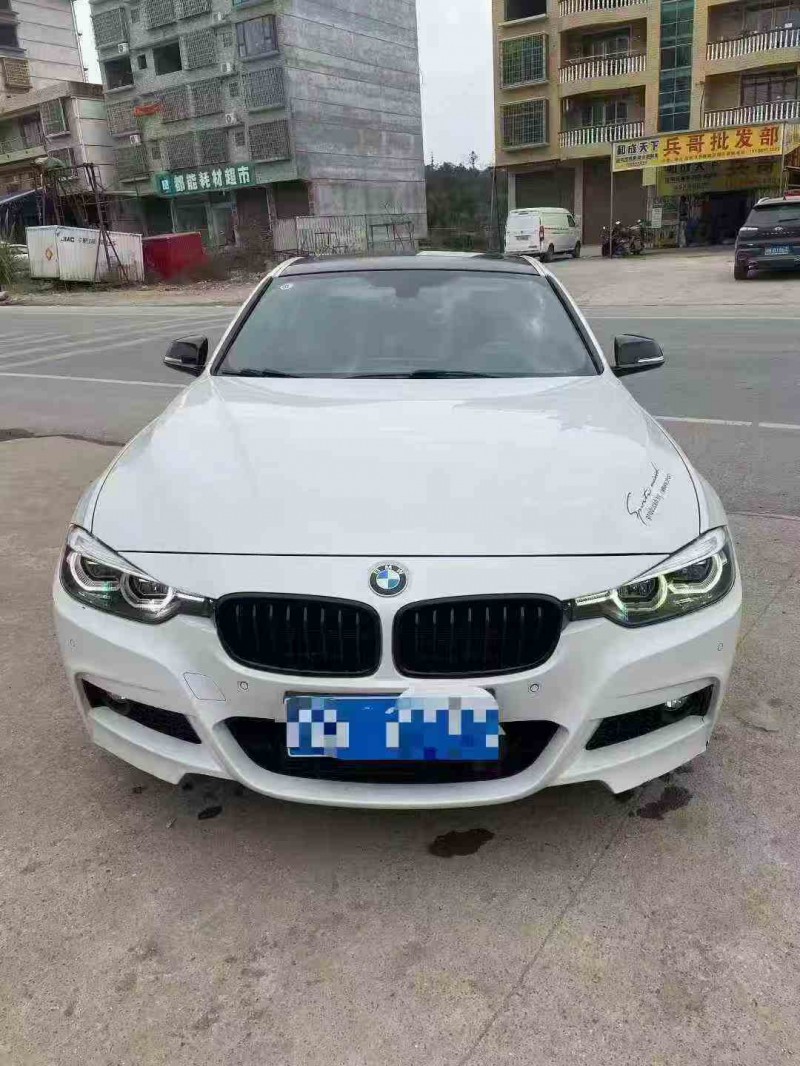 张家界19年宝马3系1