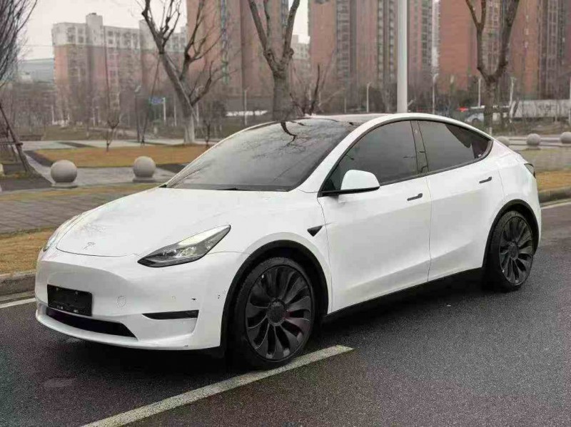 鄂州23年特斯拉MODEL Y3
