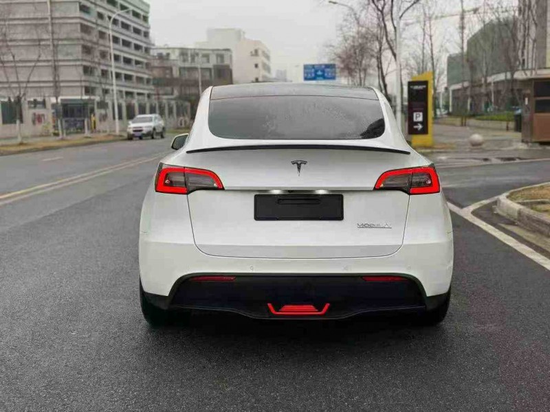 鄂州23年特斯拉MODEL Y9