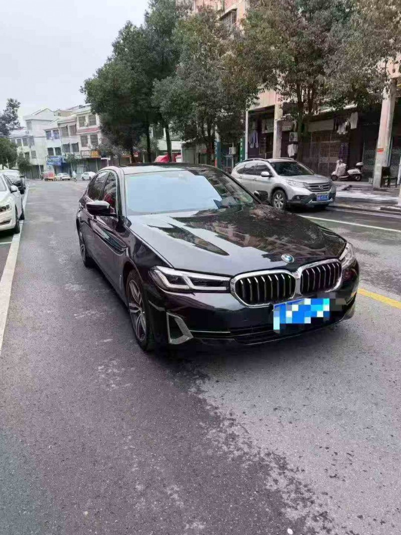 湘潭22年宝马5系3