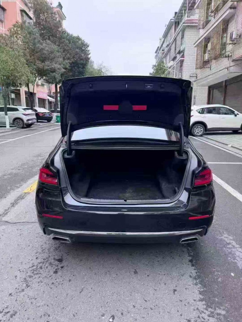 湘潭22年宝马5系5