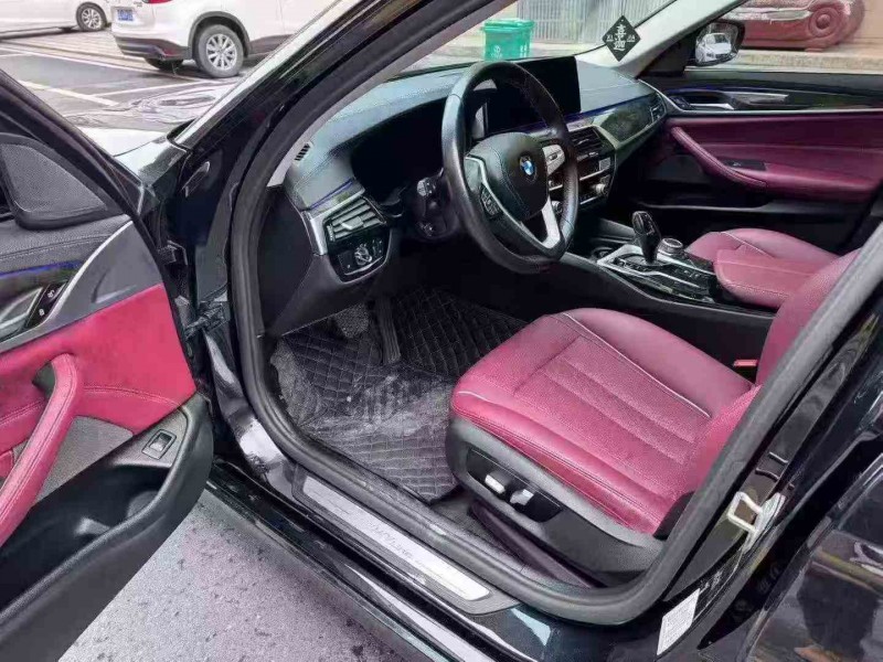 湘潭22年宝马5系9