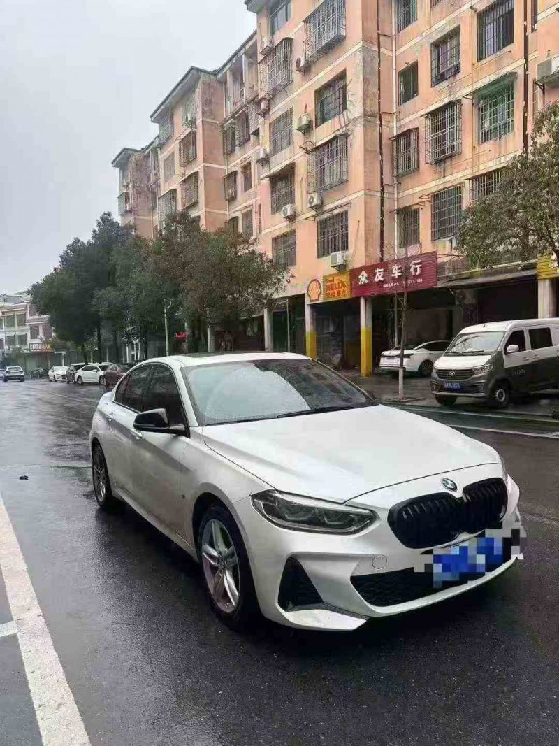 湘潭24年宝马1系3