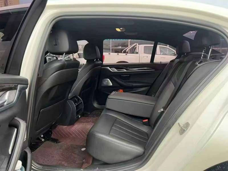 安阳18年宝马5系3