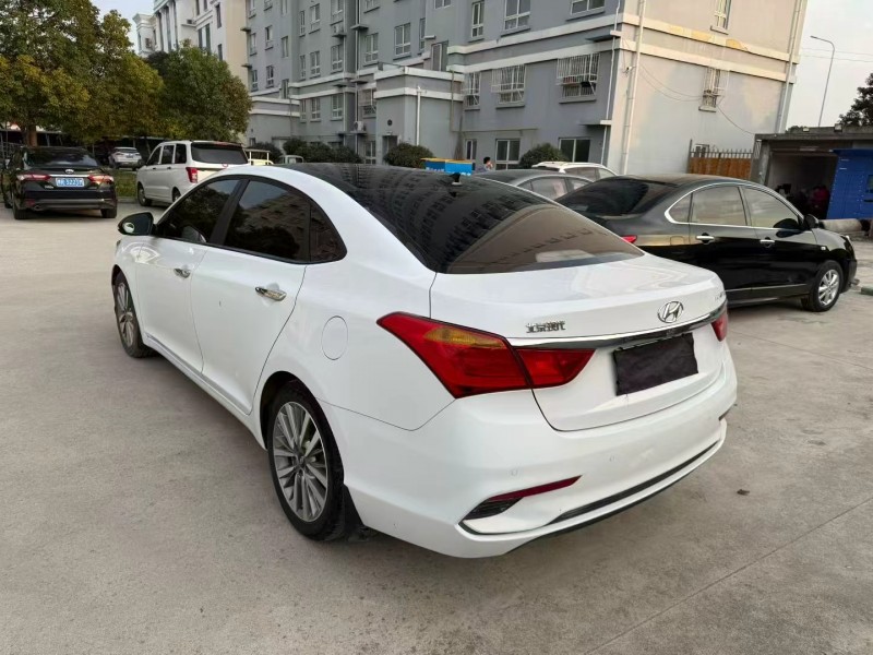 安阳18年现代名图6