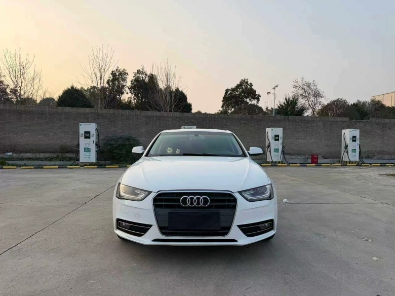 安阳14年奥迪A4L1