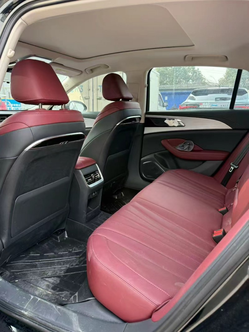 安阳25年红旗H55