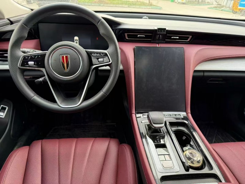 安阳25年红旗H56