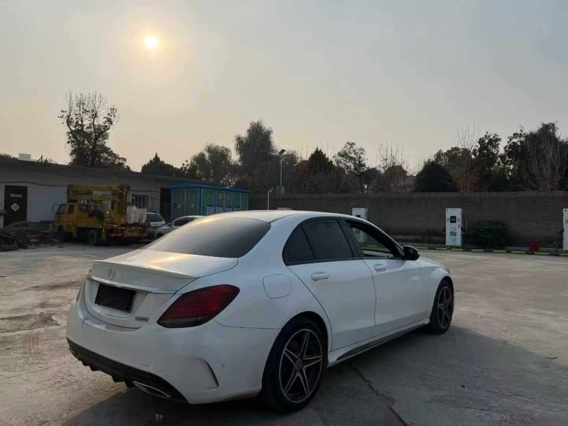 安阳20年奔驰C8