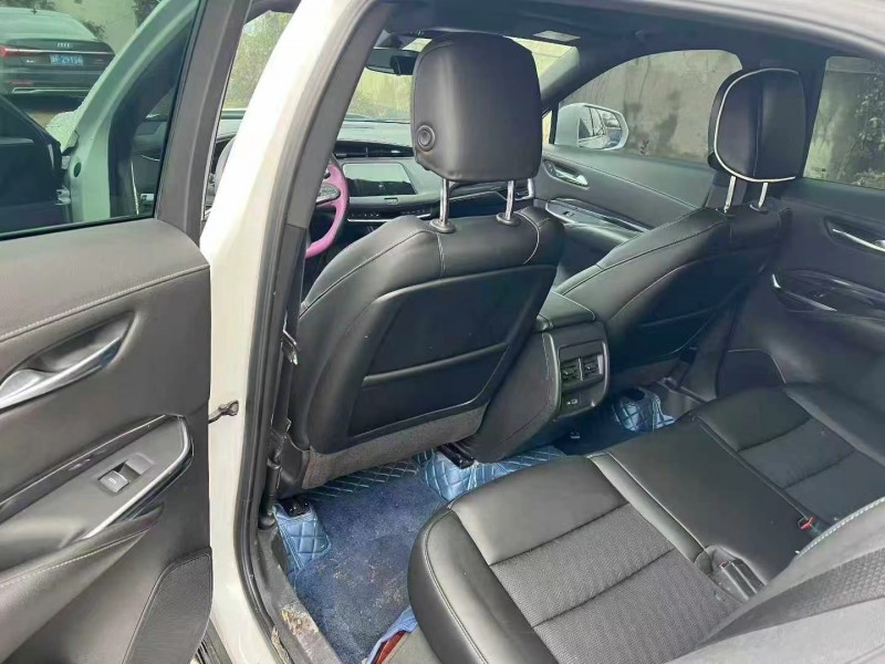 安阳21年凯迪拉克XT43