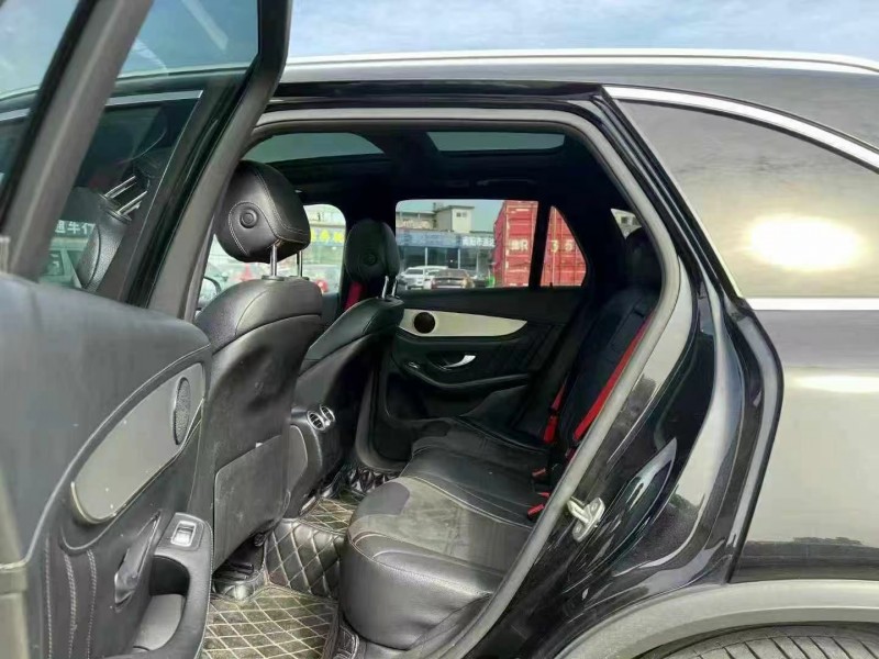 安阳19年奔驰AMG4