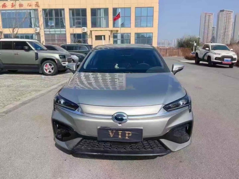 济宁22年传祺埃安S1