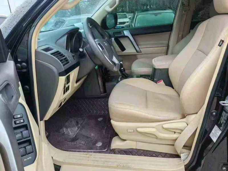 邵阳17年丰田普拉多4