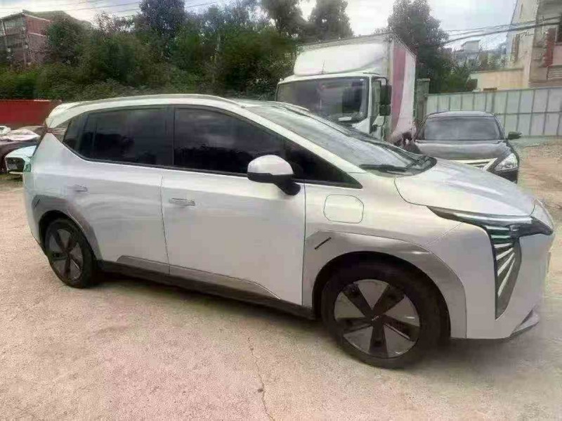 张家界25年传祺埃安Y3