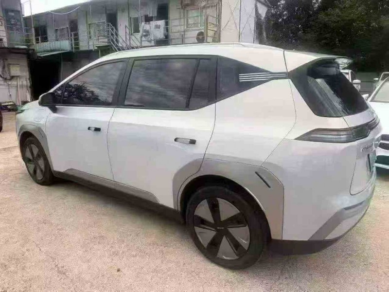 张家界25年传祺埃安Y9