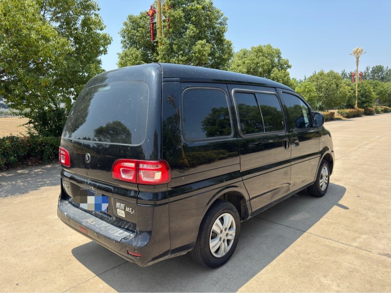 徐州22年东风菱智4